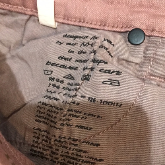 COPY - 🌷BLANK NYC Jeans - Picture 9 of 9